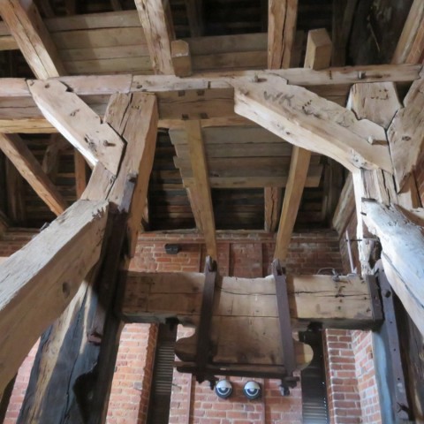 Powiększ obraz: Na wieży kościelnej